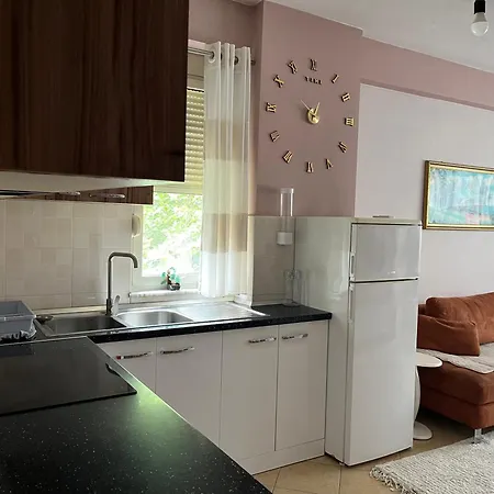 Astiri Apartman Kashari